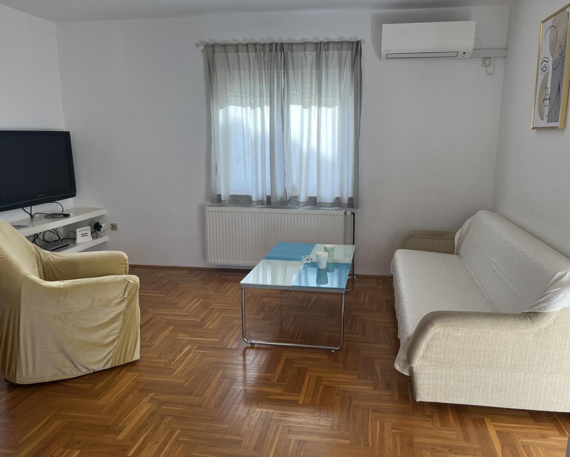 Burle Apartment With Free Private Parking Medulin Bagian luar foto