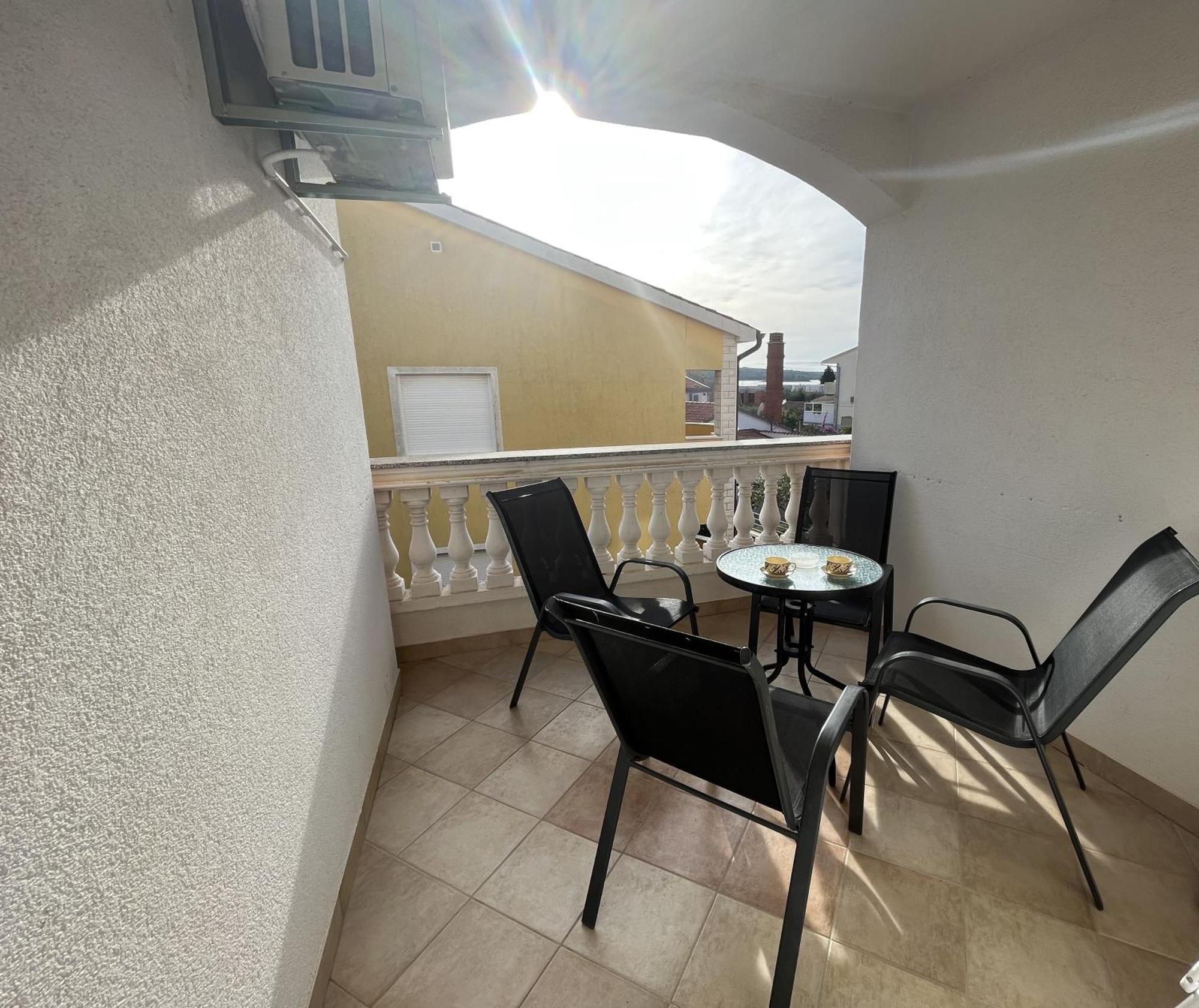 Burle Apartment With Free Private Parking Medulin Bagian luar foto